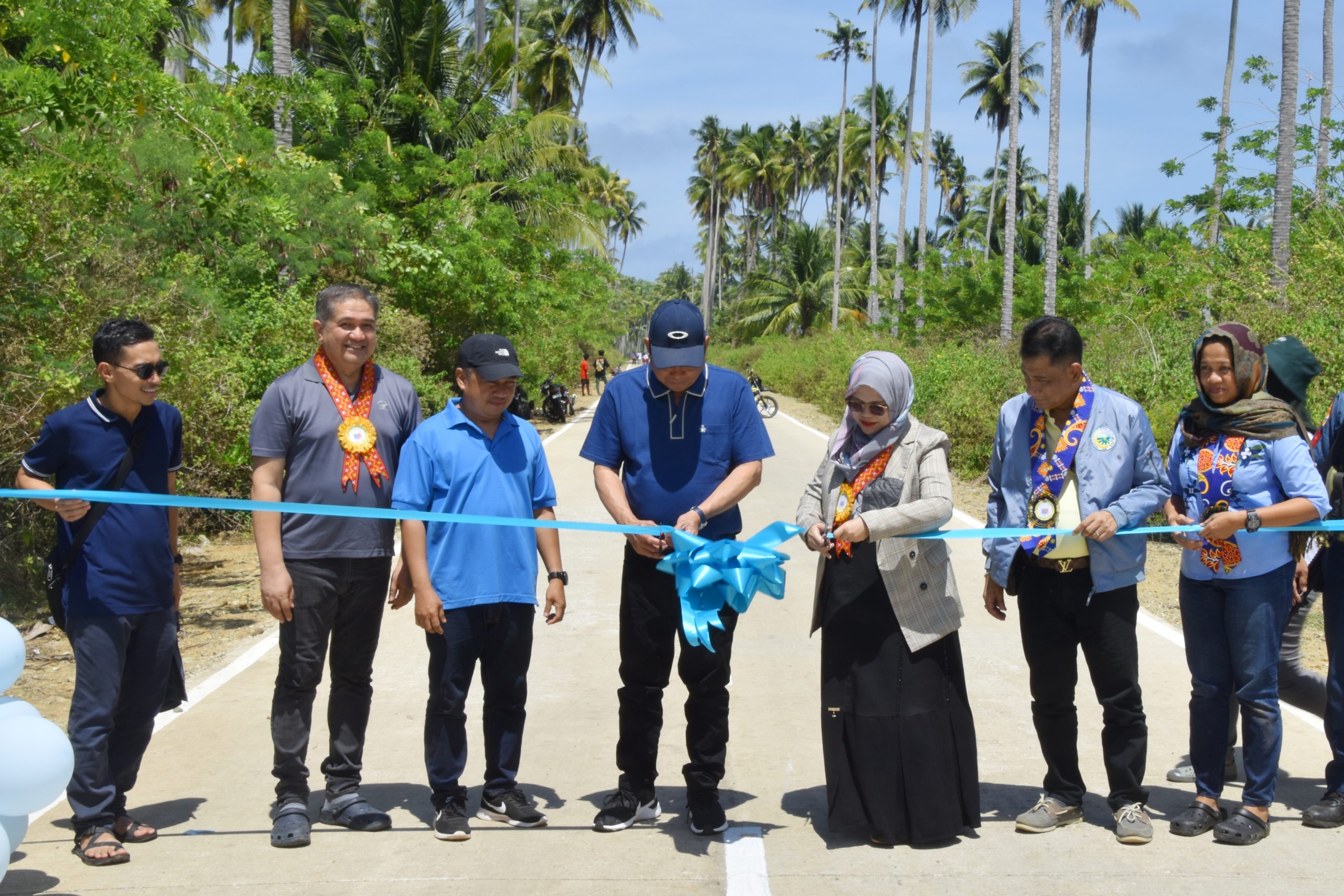 Boosting Food Security for Farmers: MAFAR-PRDP hands over Farm-to-Market Road Project to MLGU of Lugus